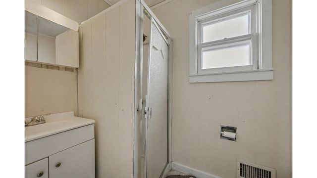 32 DICTUM Court, New York City, NY 11229