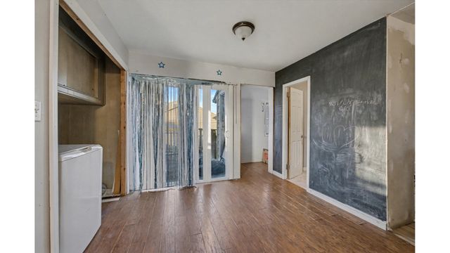 32 DICTUM Court, New York City, NY 11229