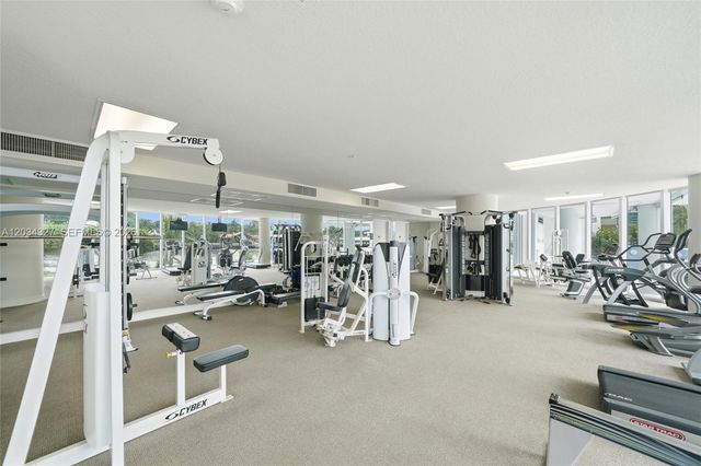 715 Bayshore Dr 705, Fort Lauderdale, FL 33304