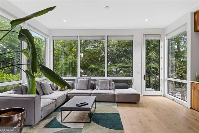 829 North Avenue NE 2, Atlanta, GA 30306