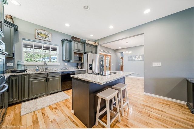 10403 W Granger Rd, Nine Mile Falls, WA 99026