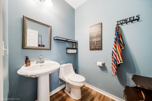 10403 W Granger Rd, Nine Mile Falls, WA 99026