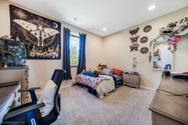 10403 W Granger Rd, Nine Mile Falls, WA 99026