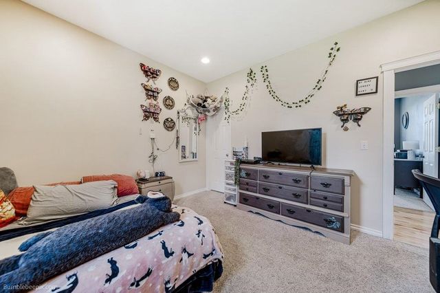 10403 W Granger Rd, Nine Mile Falls, WA 99026