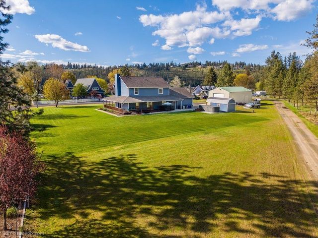 10403 W Granger Rd, Nine Mile Falls, WA 99026