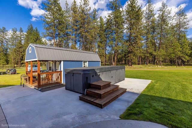 10403 W Granger Rd, Nine Mile Falls, WA 99026