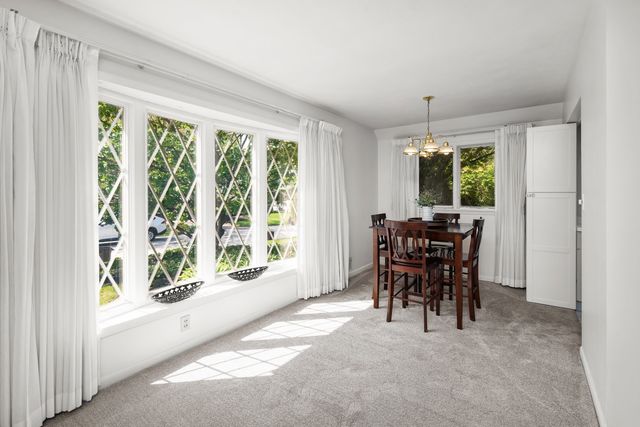 1511 Parklane Drive, Bettendorf, IA 52722