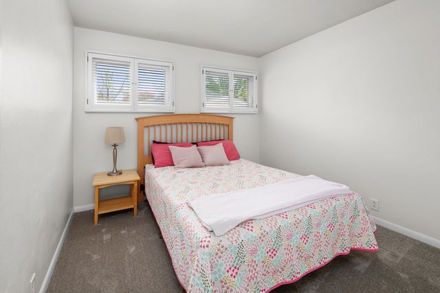 1511 Parklane Drive, Bettendorf, IA 52722
