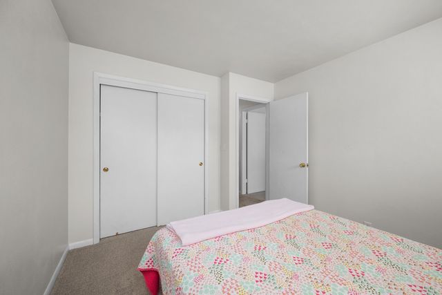 1511 Parklane Drive, Bettendorf, IA 52722