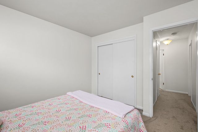 1511 Parklane Drive, Bettendorf, IA 52722