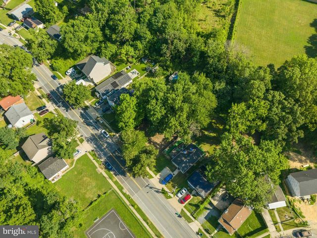 4810 LEROY GORHAM DR, Capitol Heights, MD 20743