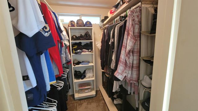 6044 N Gentry Avenue, Fresno, CA 93711