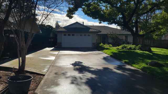 6044 N Gentry Avenue, Fresno, CA 93711