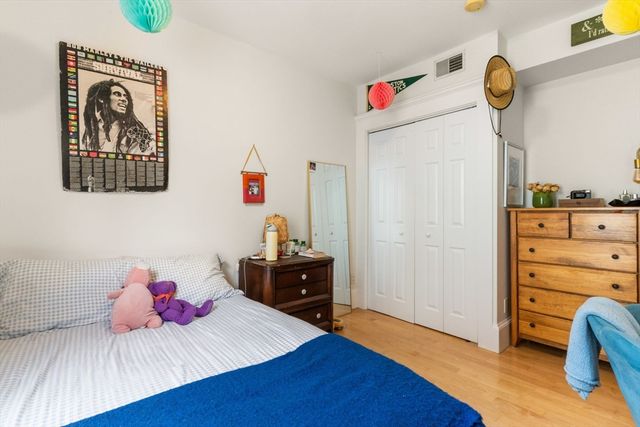 10 Harvest Street 10-2, Boston, MA 02125