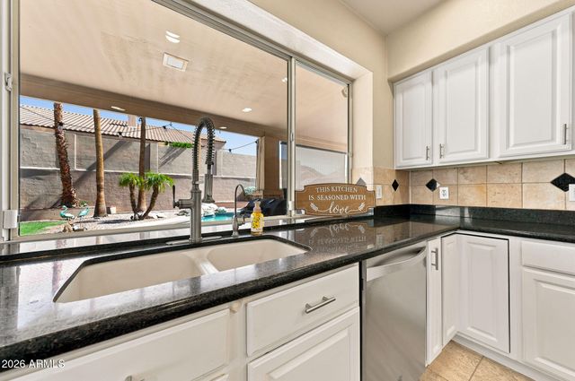 2008 E Granite View Drive, Phoenix, AZ 85048