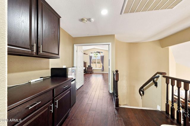 2008 E Granite View Drive, Phoenix, AZ 85048