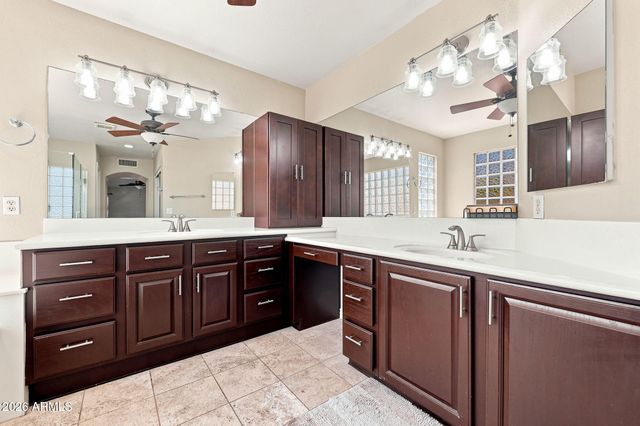 2008 E Granite View Drive, Phoenix, AZ 85048
