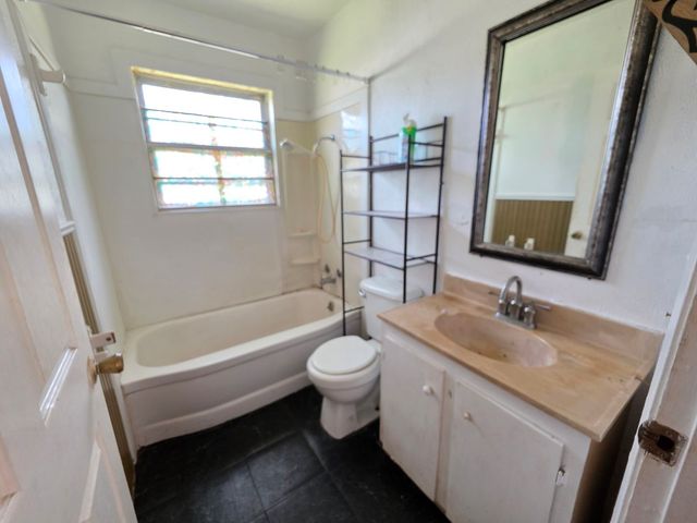 401 Odom Street, Cumby, TX 75433