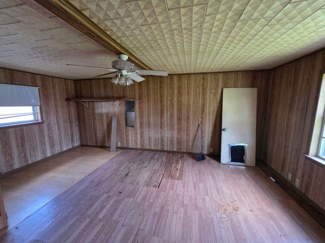 401 Odom Street, Cumby, TX 75433