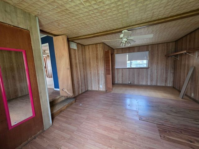 401 Odom Street, Cumby, TX 75433