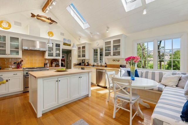 3227 State Highway 128 Hwy, Calistoga, CA 94515