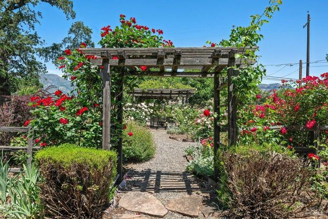 3227 State Highway 128 Hwy, Calistoga, CA 94515