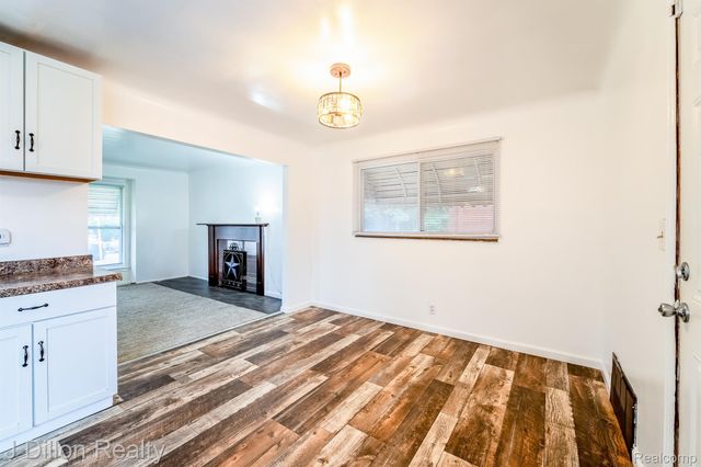 99 Chestnut Street, River Rouge, MI 48218
