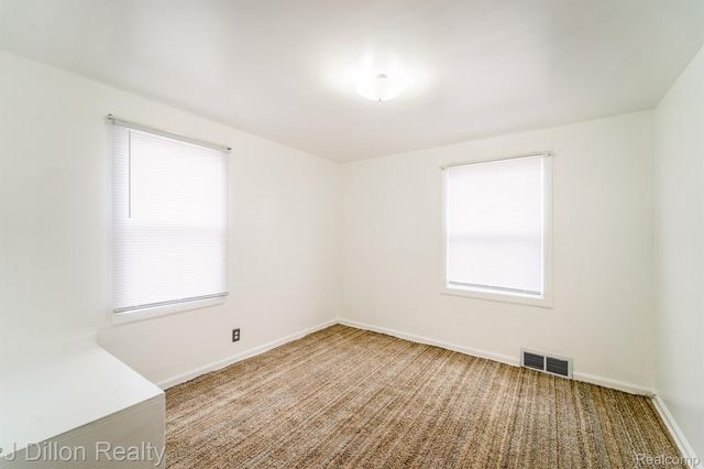 99 Chestnut Street, River Rouge, MI 48218
