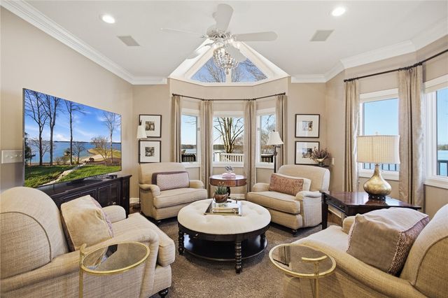 108 Wynwood Court, Seneca, SC 29672