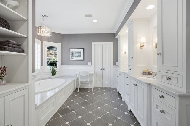 108 Wynwood Court, Seneca, SC 29672