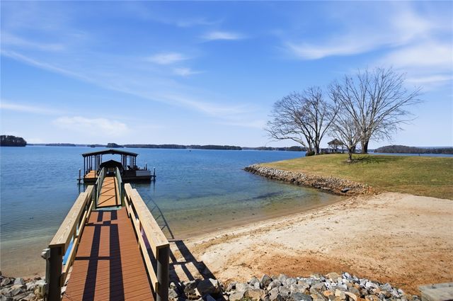 108 Wynwood Court, Seneca, SC 29672