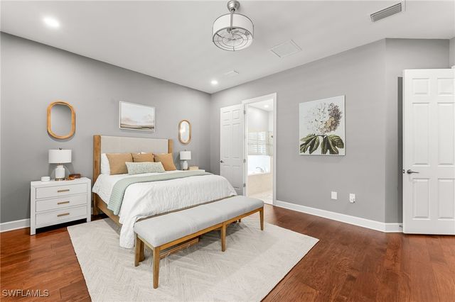 10332 Yorkstone DR, Bonita Springs, FL 34135