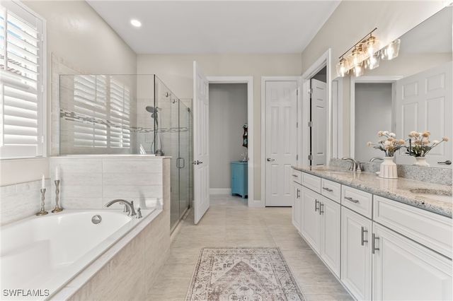 10332 Yorkstone DR, Bonita Springs, FL 34135