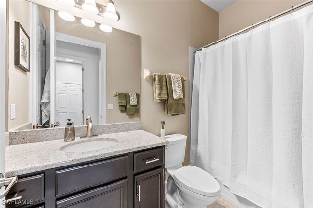 10332 Yorkstone DR, Bonita Springs, FL 34135