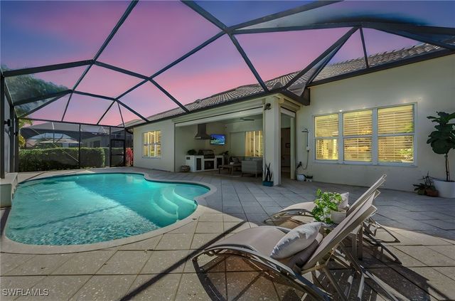 10332 Yorkstone DR, Bonita Springs, FL 34135