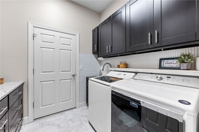 10332 Yorkstone DR, Bonita Springs, FL 34135