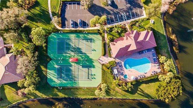 10332 Yorkstone DR, Bonita Springs, FL 34135