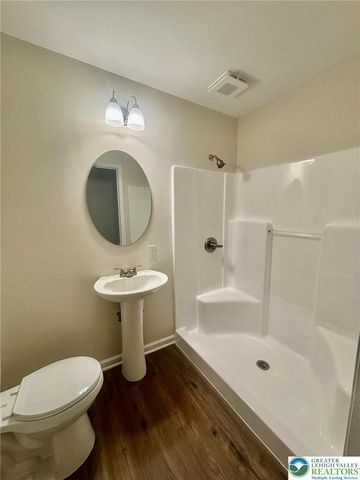 1126 Shogun Drive, Chestnuthill Twp, PA 18330