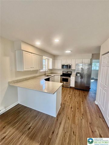 1126 Shogun Drive, Chestnuthill Twp, PA 18330