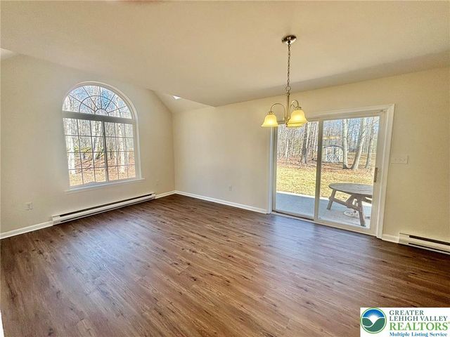 1126 Shogun Drive, Chestnuthill Twp, PA 18330