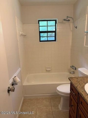 114 Gettysburg Circle, Ocean Springs, MS 39564