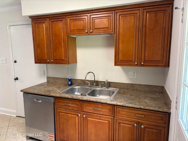 114 Gettysburg Circle, Ocean Springs, MS 39564