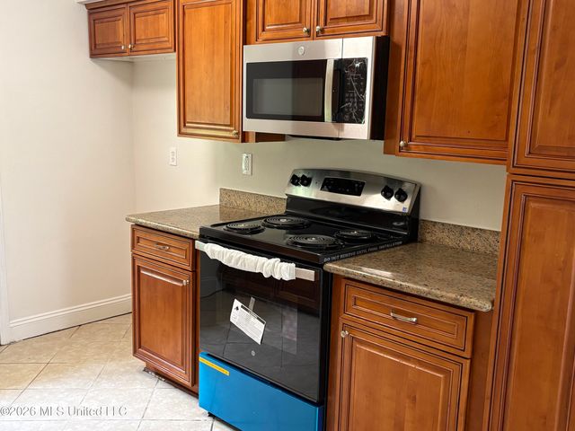 114 Gettysburg Circle, Ocean Springs, MS 39564