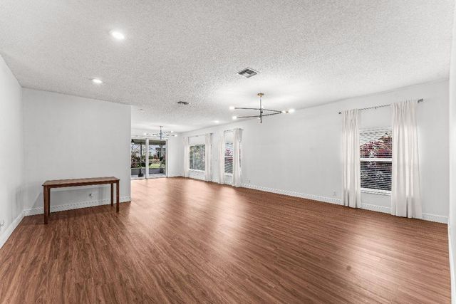 7612 Mansfield Hollow Road, Delray Beach, FL 33446