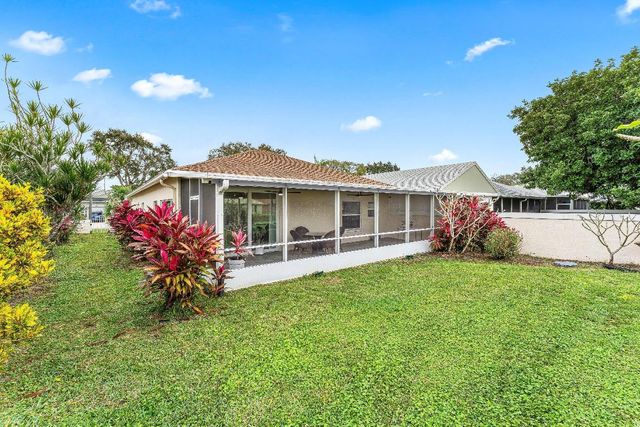 7612 Mansfield Hollow Road, Delray Beach, FL 33446