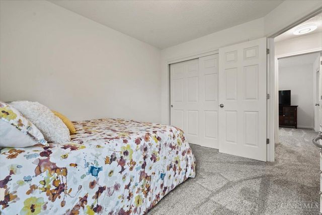 5805 Turning Leaf Way, Maineville, OH 45039