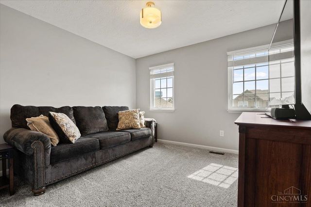 5805 Turning Leaf Way, Maineville, OH 45039