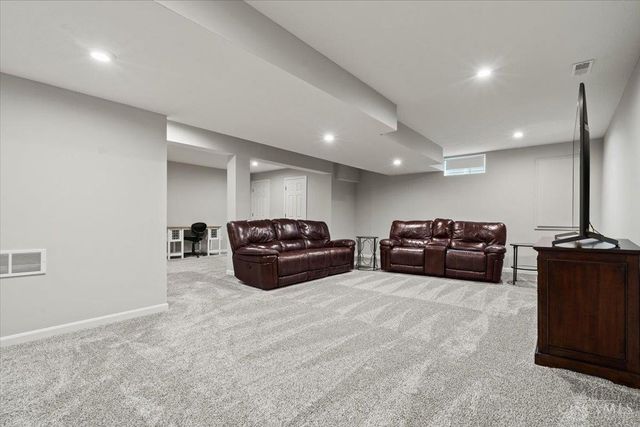 5805 Turning Leaf Way, Maineville, OH 45039