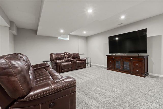 5805 Turning Leaf Way, Maineville, OH 45039