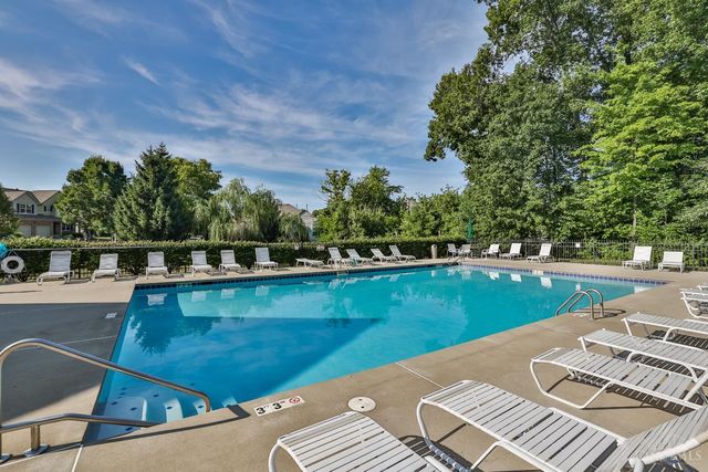 5805 Turning Leaf Way, Maineville, OH 45039